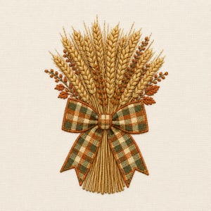 Puede incluir: Un diseño de bordado que muestra un manojo de tallos de trigo dorado y pequeñas bayas marrones atadas con una cinta de cuadros verde, naranja y blanca. Las puntadas detalladas crean una apariencia texturizada sobre tela color crema.