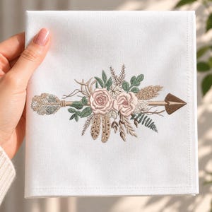 Desenho de bordado floral boho com flechas, arquivo de bordado rústico ocidental com flores, download instantâneo