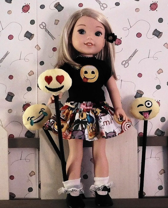 Wellie Wisher Doll Emoji Outfit. Skirt and T shirt Top. OUTFIT