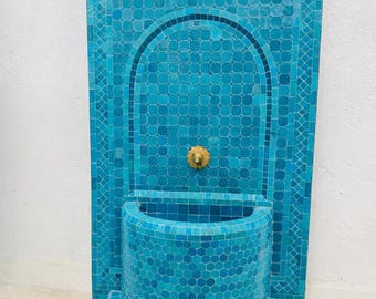 Fuente de pared exterior hecha a mano - Fuente de agua decorativa de pie para patio estilo zellige - Fuente de jardín morisca