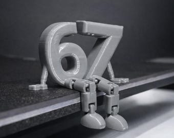 Figura Meme 67 - Variedade de cores e poses à escolha - Presente