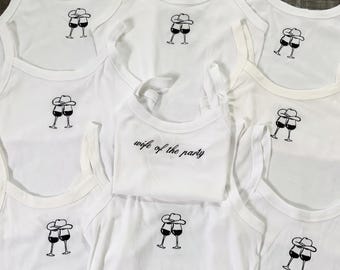 Möhippalinne, matchande tröjor för brudtrupp, vinglasgrafik, brudduschoutfit, linne för tjejresa, present