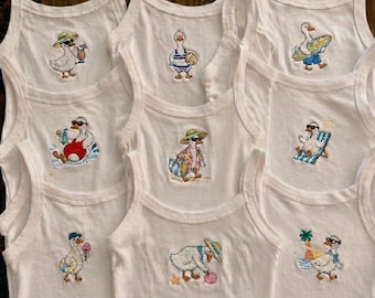 Niedliches Enten besticktes Tanktop, lustiges Entenstrandhemd, ästhetisches Sommeroutfit, minimales Tier-T-Stück, Urlaubsoberteil, Entenliebhabergeschenk