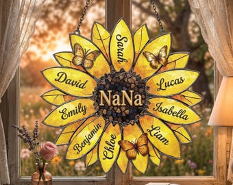 Personlig solfångare med solrosmotiv, anpassade efternamn, färgad akrylfönsterkonst