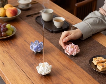 Porta incienso de cerámica con diseño de loto degradado - Azul, rosa, blanco / Regalo para meditación y yoga, decoración del hogar, regalo para el Día de la Madre (sin fragancia)