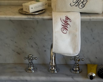 Trousse à maquillage brodée personnalisée, trousse à maquillage avec nom personnalisé, cadeau de demoiselle d'honneur, trousse à maquillage de mariage, trousse de toilette monogramme