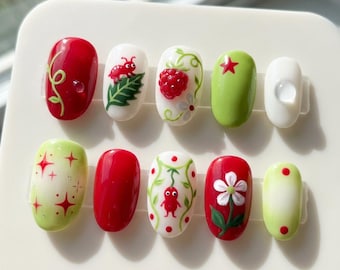 Rote Himbeere Drücken Sie auf die Nägel | Niedliche 3D Garten & Insekt Oval Nägel | Grün Whitecore Cottage Fake Nägel | Wunderliche Frucht wiederverwendbare Nägel