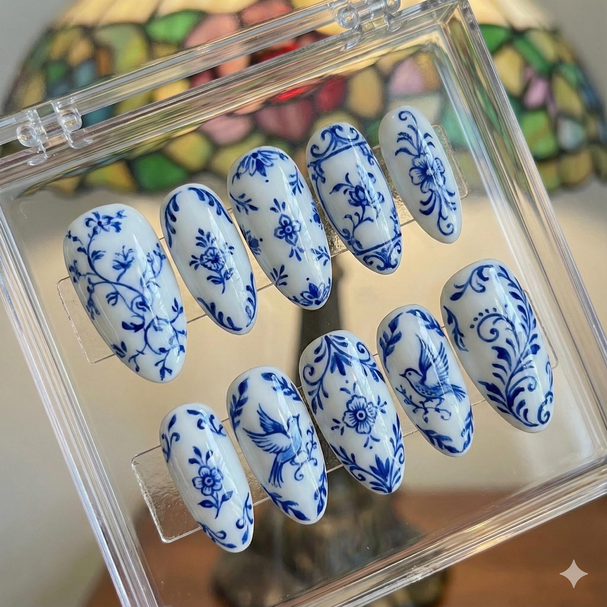 Kintsugi Press on Nails | Blue White Porcelain, Gold Crackle