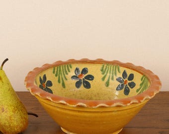 Antiguo cuenco francés Soufflenheim amarillo