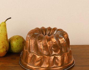 Molde para pasteles Kugelhopf de cobre antiguo