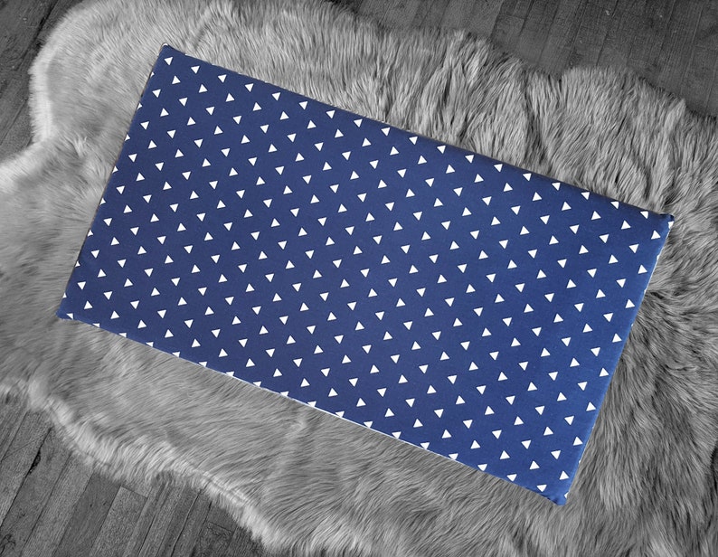 Cover for Kids Bench Pad Navy Blue Triangle Shapes