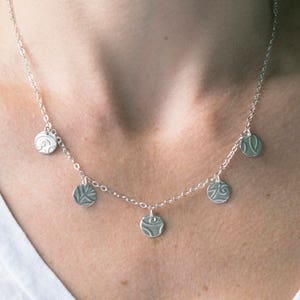 Unique - Lightweight 5 Disc Necklace, Gold Disc Necklace, Silver Disc  Necklace