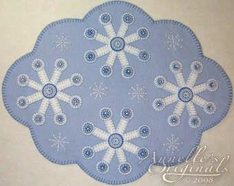 Christmas Winter Snowflakes Penny Rug Candle Mat Wool Applique PATTERN & Wool Felt KIT Holiday Needlecraft Primitive Blue