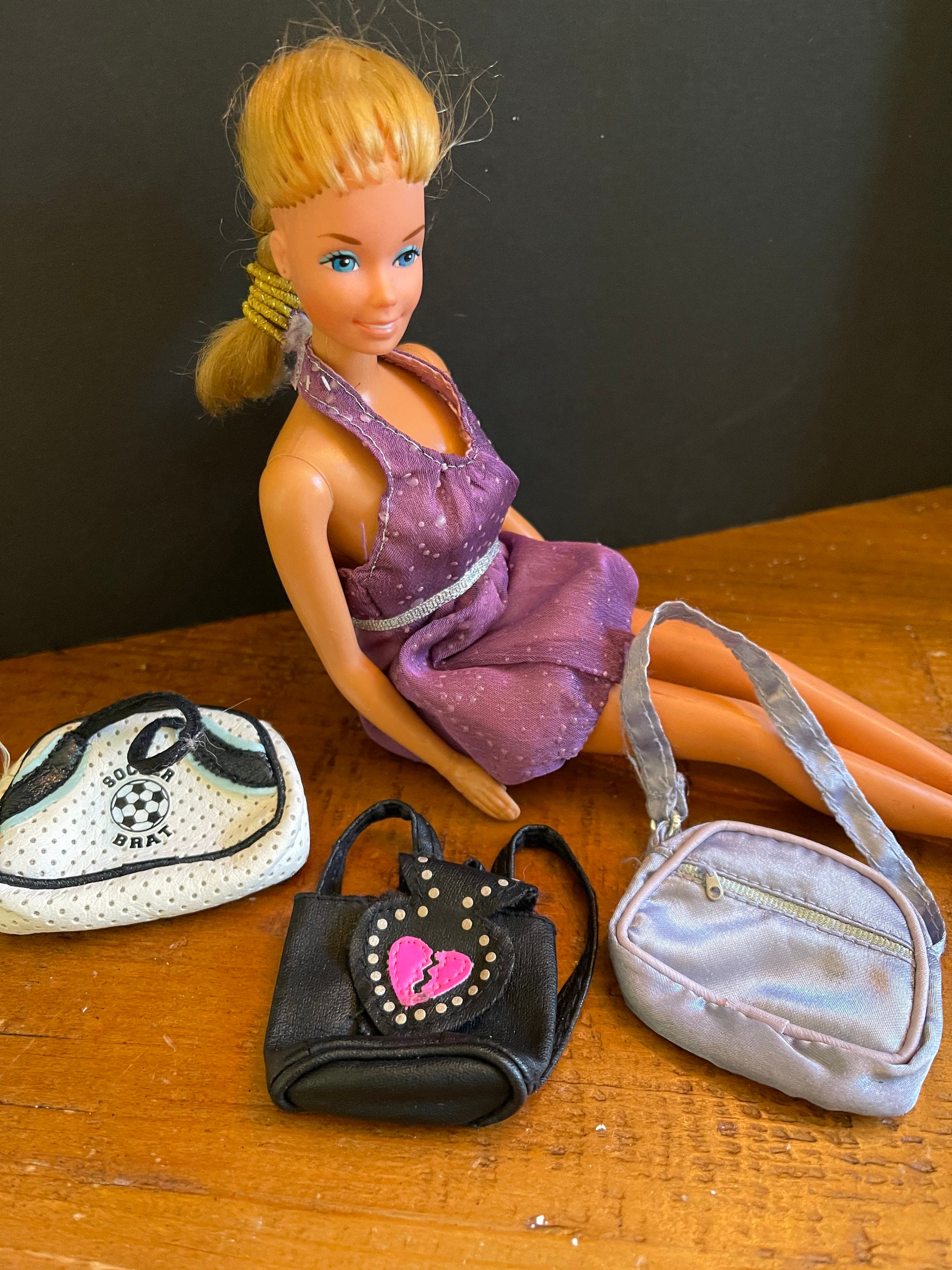 Female Printed Barbie Doll School Bag at best price in Delhi | ID:  24145333373