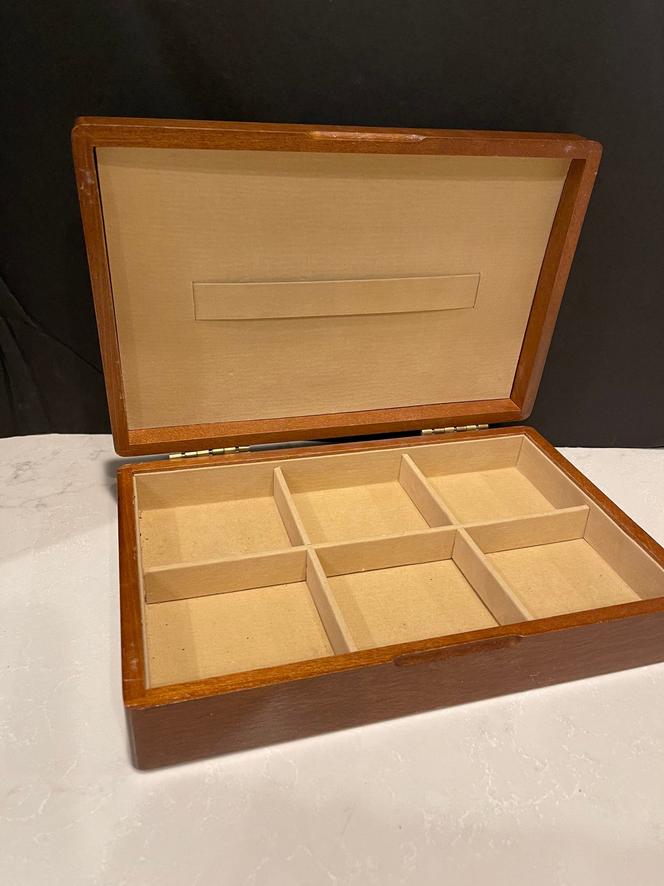 Wood Vintage Jewelry Box With Burl Wood Look Insert Top Etsy