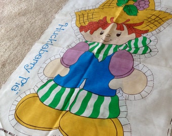 HUCKLEBERRY PIE Vintage Pillow doll fabric  panel with instructions that you sew around the pattern