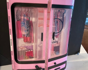 Vintage Pink Barbie  doll Accessory  trunk case storage Barbie mattel Pink White Wardrobe Clothing Closet w Hanger Extension Rack