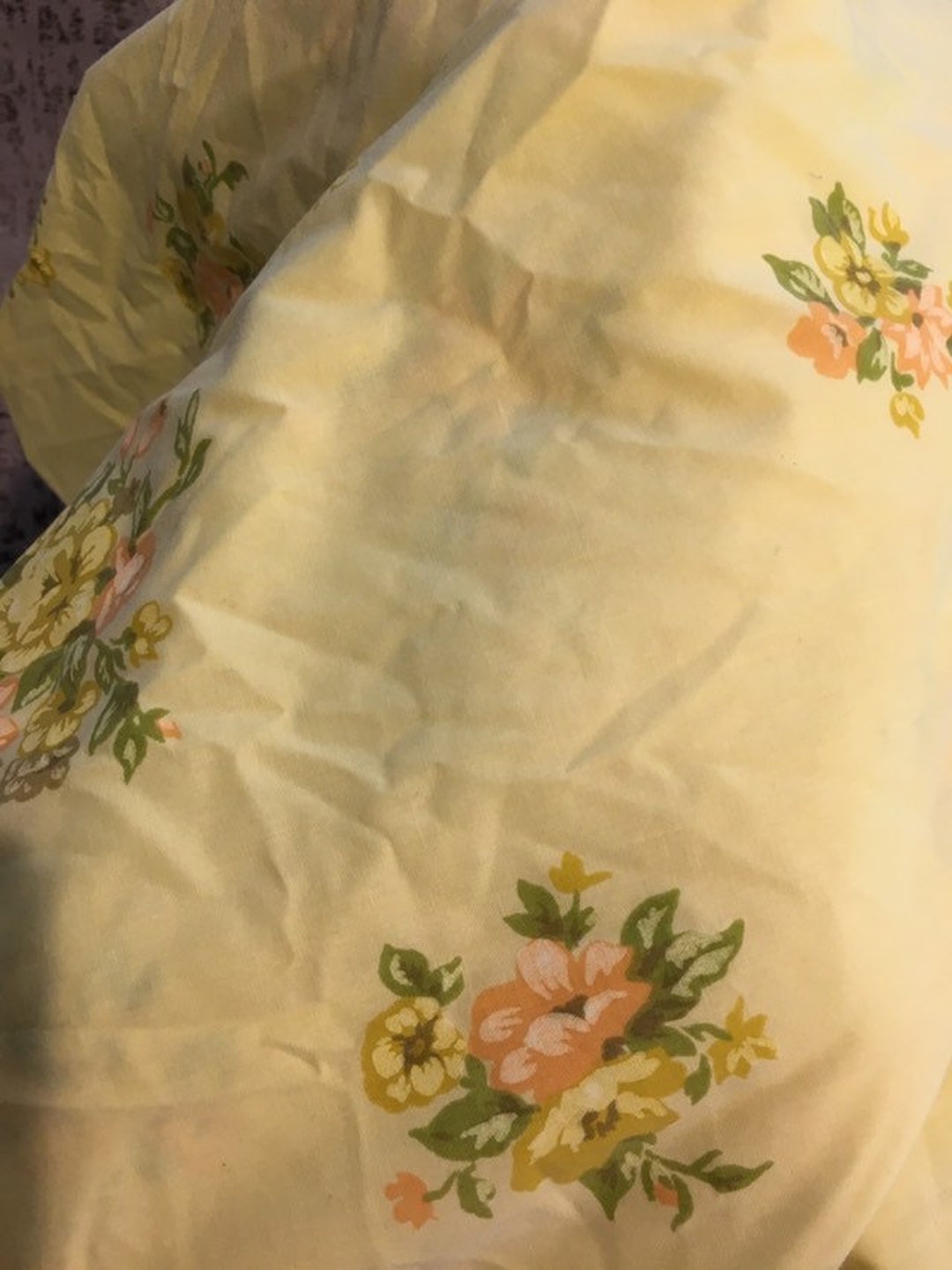 Vintage TWIN Fitted Sheet Light Yellow Rose Floral Pattern - Etsy