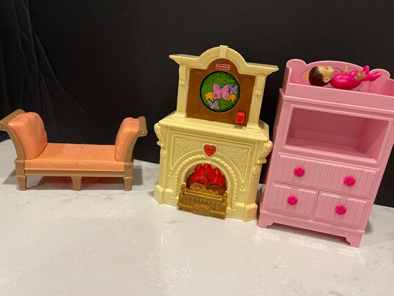 Fisher Price Loving Family Dollhouse Musical Fireplace Works Barbie Baby  Dressing Table Couch 