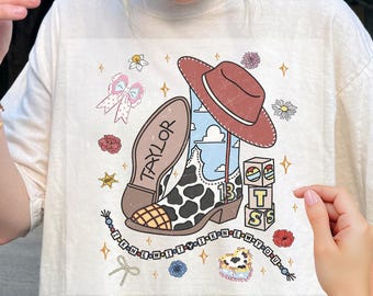 Pegatinas DTF vintage de Disney, pegatinas DTF de la amistad de Toy Story 5, pegatinas DTF de Woody y Buzz Lightyear, pegatinas familiares a juego de Toy Story de Disneyland, pegatinas DTF, listas para imprimir.