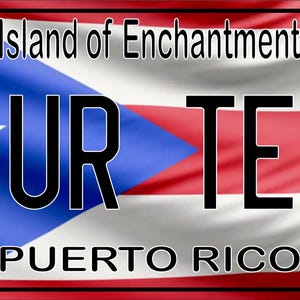 Placas de matrícula personalizadas con diseño de la bandera de Puerto Rico ondeando