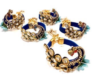 5pcs Handmade Corsage Wristbands Hathphool – Matching Bracelets for Weddings, Mehndi, Sangeet, Haldi & Team Celebrations