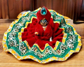 Handmade Kanha Ji Poshak – Embroidered Dress Set for Laddu Gopal (Idol Size 4 & 5)