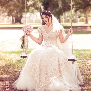 Antique Beige Lace & Tulle Wedding Dress image 3
