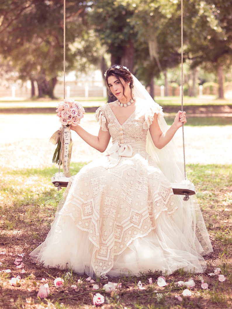 Antique Beige Lace & Tulle Wedding Dress image 3