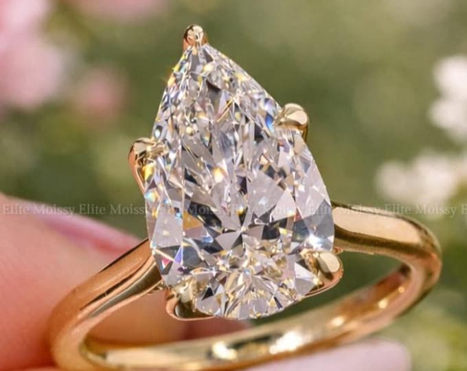 3.5 CT Pear Moissanite Engagement Ring Teardrop Solitaire Ring Hidden Pavé Setting Wedding Ring 14K Solid Yellow Gold Diamond Ring for Women