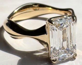 Anillo de diamantes cultivados en laboratorio con talla esmeralda de 3,5 quilates, anillo de oro ancho escultural, anillo de compromiso solitario grande, anillo llamativo de oro macizo de 14 quilates