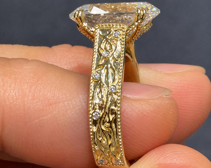Handcrafted Engraved Milgrain Art Deco Ring 5CT Old Mine Oval Cut Moissanite Engagement Ring Floral Vine 5mm Band Antique Cathedral Ring