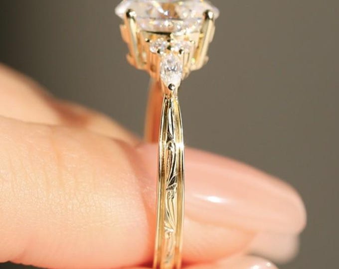 Handcrafted Engraving Ring Oval Shaped Lab Grown Diamond Engagement Ring Unique Cluster Ring Art Deco Promise Ring for Women