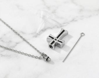 Wisiorek z krzyżem do kremacji | Biżuteria pamiątkowa ze stali nierdzewnej | Chrześcijański prezent na kondolencje | Pojemnik na prochy ludzkie | Medalion pamiątkowy