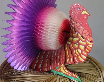 Vintage Turkey 13 Inch Honeycomb Tissue Centerpiece 1990s
