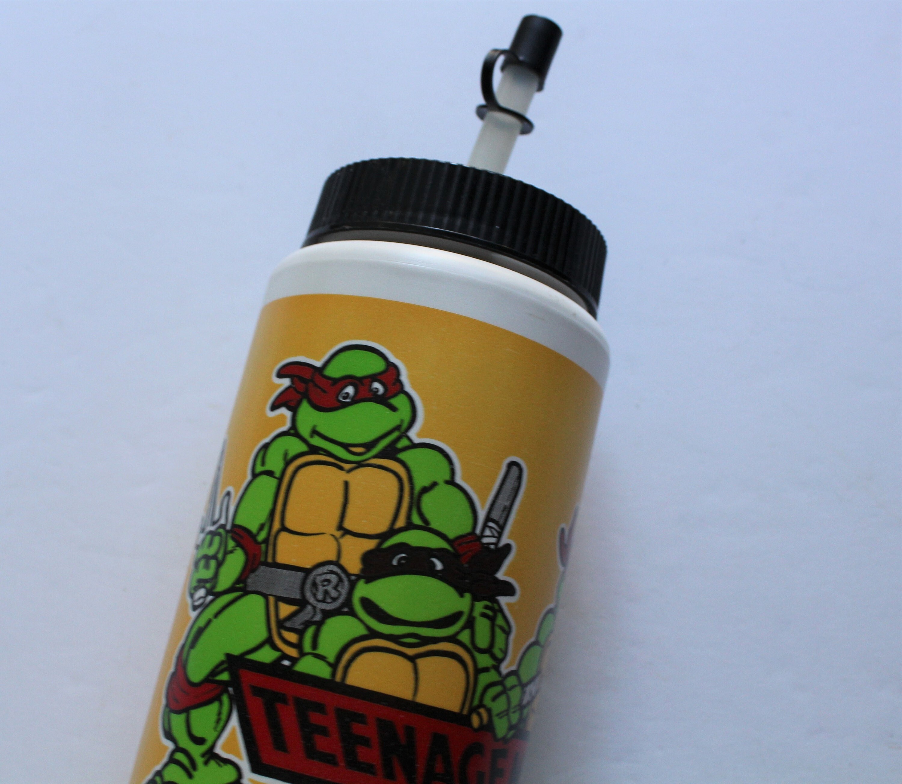 Más allá Restringido acelerador Vintage Teenage Mutant Ninja Turtles Botella Deportiva 1988 - Etsy España Más allá Restringido acelerador Vintage Teenage Mutant Ninja Turtles Botella Deportiva 1988 - Etsy España