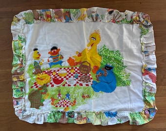 Vintage Sesame Street Characters Pillowcase And Matching Bedspread 1980s