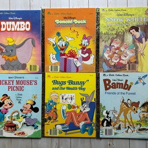 Conjunto vintage de 12 libros dorados de la década de 1990