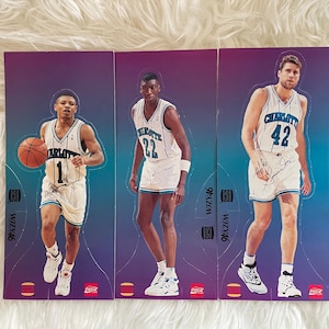 Vintage NBA Charlotte Hornets jugador stand-up recortes de papel 1992