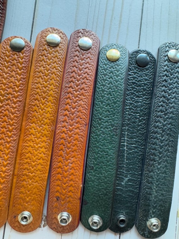 Vintage Handmade Triangle Aztec Pattern Stamped L… - image 6