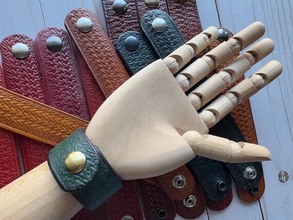 Vintage Handmade Triangle Aztec Pattern Stamped L… - image 10