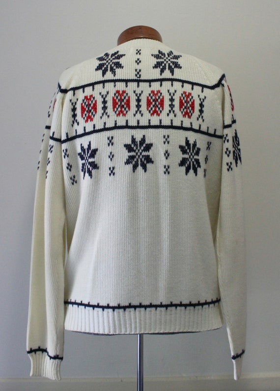 Vintage JcPenney Snowflake Patterned Acrylic Swea… - image 5