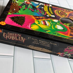 Vintage Toy Biz Green Goblin Actionfigur: Berömd omslagsserie 1997 Spider-Man-skurk bild 4