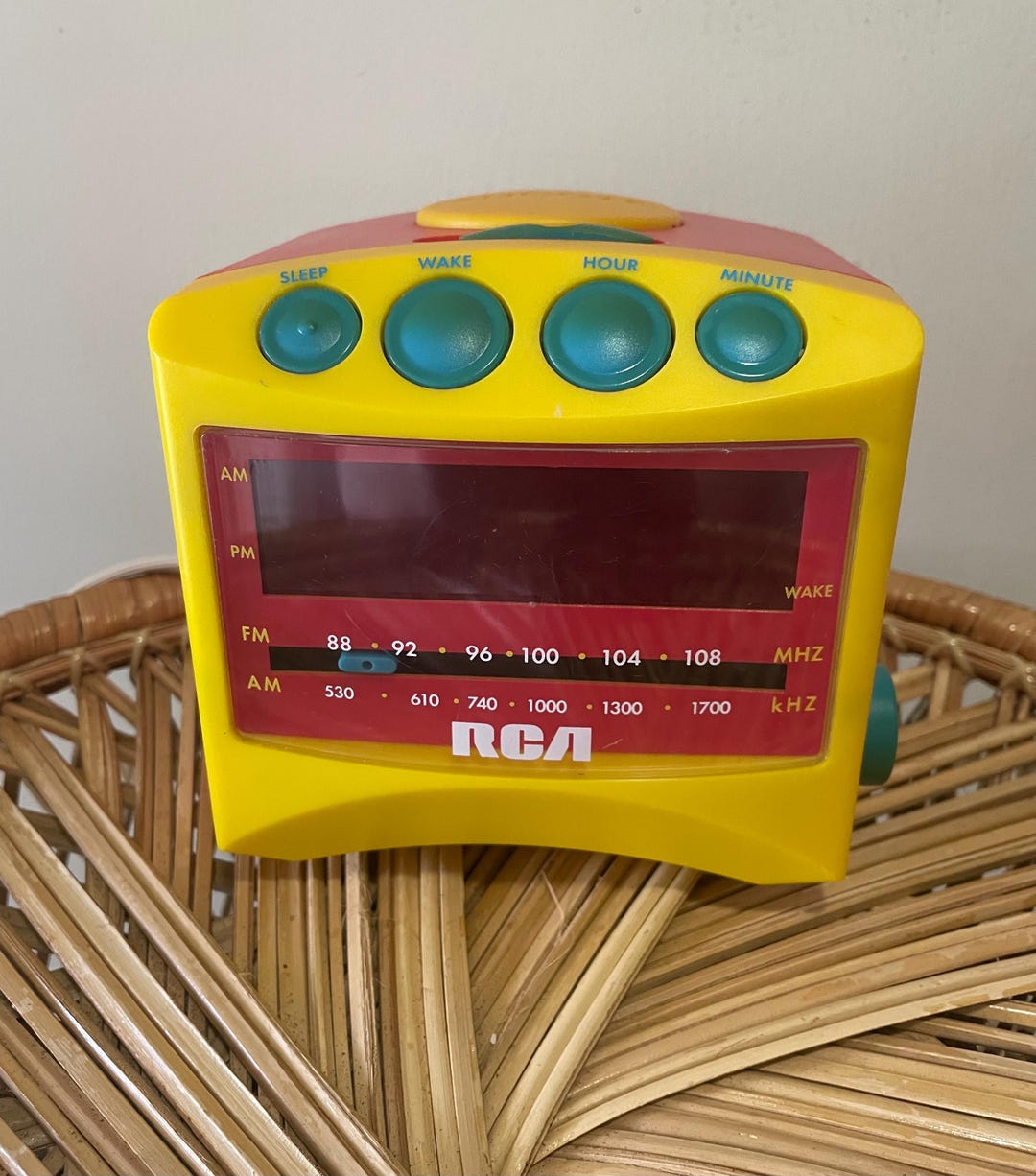 Vintage RCA AM/FM Radio and Alarm Clock 1996 - Etsy