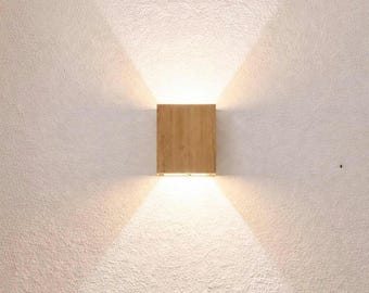 Wandleuchte Eichenholz