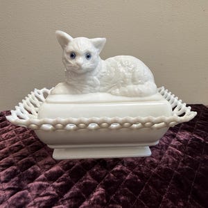 Cat on Nest Dish - Etsy