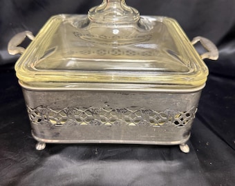 Antique 1920s Pyrex Casserole Set – Yellow Golden Glow with Ornate Cradle