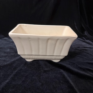 Hull Pottery 606 White Ribbed Rectangular Planter, Mid Century Modern Footed Pot