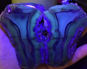 UV Reactive Agate Stone, Red and Blue Banded Agate, Turkish Agate Pair, Metaphysical Crystals, Rough Mineral, Polished Specimen.