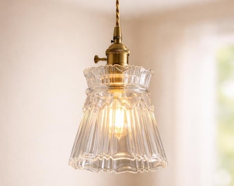 Clear Ribbed Glass Pendant Lamp – Brass Detail Chandelier Light
